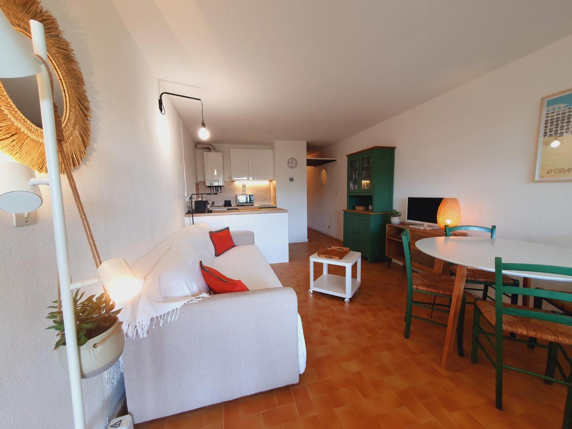 T2 Traversant Familial Cap Sud Parking Plages - Rossiconciergerie - Linge En Option La Grande Motte Exteriör bild